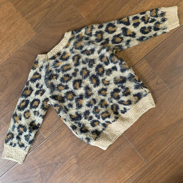 H&M(エイチアンドエム)の【used】H&M  98/104 レオパード ニット レザー 黒パンツ キッズ/ベビー/マタニティのキッズ服女の子用(90cm~)(ニット)の商品写真