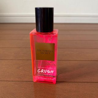 ヴィクトリアズシークレット(Victoria's Secret)の☆美品☆ビクトリアズシークレット　フレグランスミスト　CRUSH(香水(女性用))