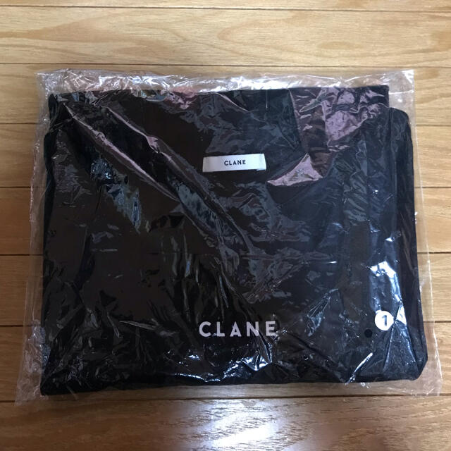 貴重【新品】CLANE ノベルティ Tシャツ ブラック １
