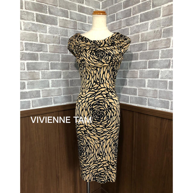 VIVIENNE TAM(ヴィヴィアンタム)のVIVIENNE TAM シルクドレス ワンピース レディースのフォーマル/ドレス(ミディアムドレス)の商品写真