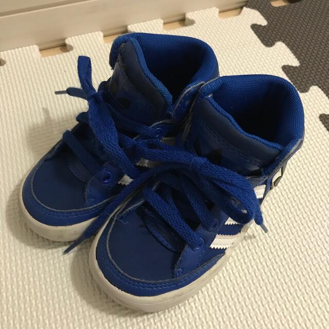 adidas(アディダス)の👟adidas オリジナルス　スニーカー  キッズ/ベビー/マタニティのベビー靴/シューズ(~14cm)(スニーカー)の商品写真