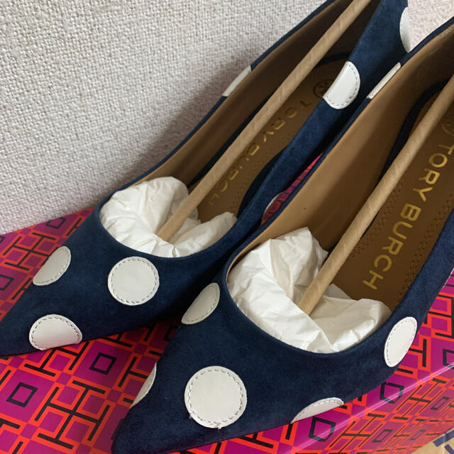 トリーバーチ パンプス 水玉 ドット 数量は多い www.gold-and-wood.com