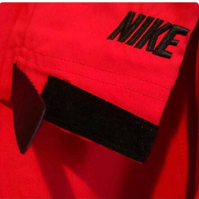 NIKE(ナイキ)のNIKE ジャケット メンズのジャケット/アウター(ナイロンジャケット)の商品写真