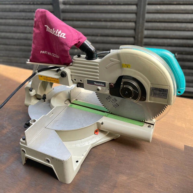 makita マキタ 10型卓上スライド丸ノコ 電動工具 LS1011 取説有 | フリマアプリ ラクマ makita マキタ 10型卓上スライド丸ノコ 電動工具 LS1011 取説有 | フリマアプリ ラクマ