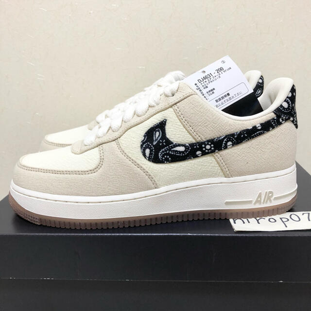 NIKE(ナイキ)のNIKE AIR FORCE 1 ナイキ エアフォース1 ペイズリー  メンズの靴/シューズ(スニーカー)の商品写真