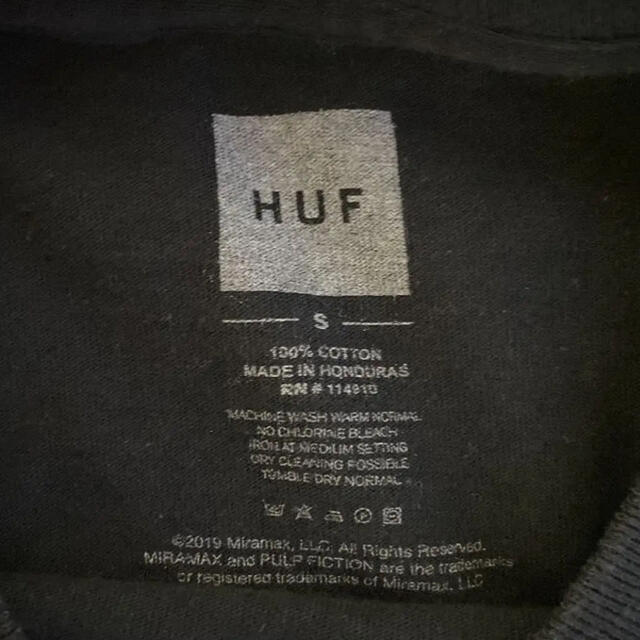 HUF(ハフ)の【入手困難】HUF Tシャツ パルプ・フィクションコラボ メンズのトップス(Tシャツ/カットソー(半袖/袖なし))の商品写真