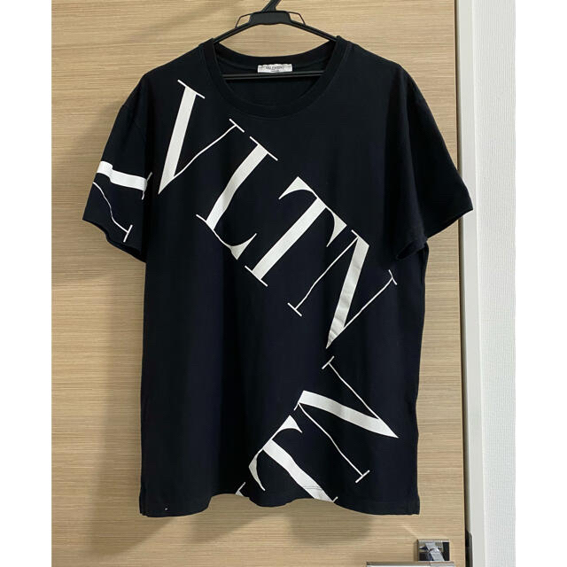 VALENTINO - 着丈68.5cm【良品】ヴァレンティノ Tシャツ 黒 Mサイズの