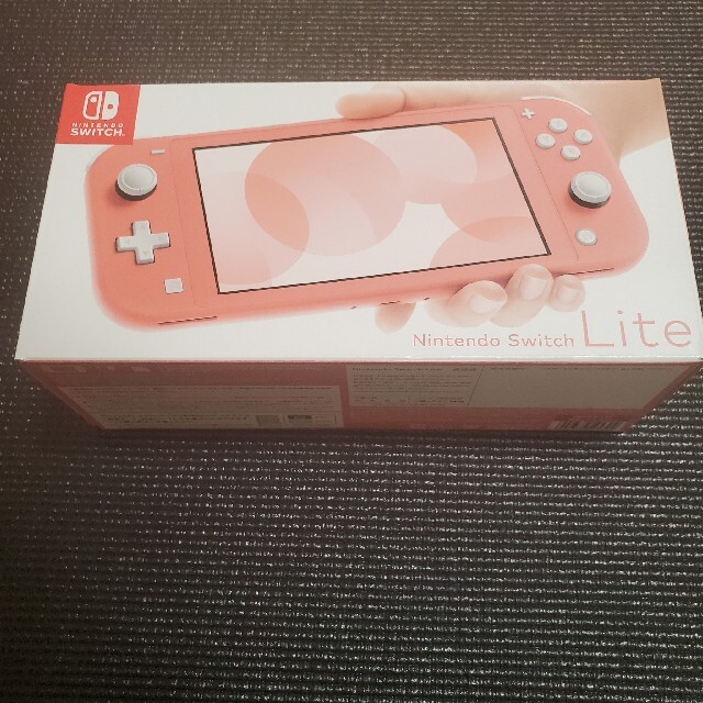 Nintendo Switch LITE コーラル