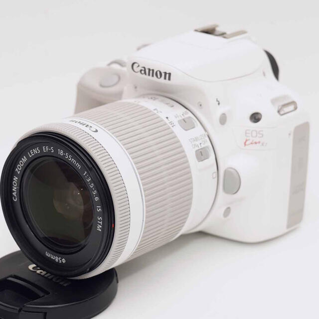 Canon(キヤノン)の⭐️女性大人気⭐️ Canon EOS kiss X7 レンズキット♪ スマホ/家電/カメラのカメラ(デジタル一眼)の商品写真