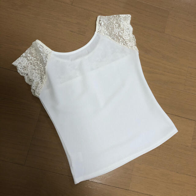 CECIL McBEE(セシルマクビー)の☆セシルマクビー☆レーストップス カットソー Tシャツ レディースのトップス(カットソー(半袖/袖なし))の商品写真