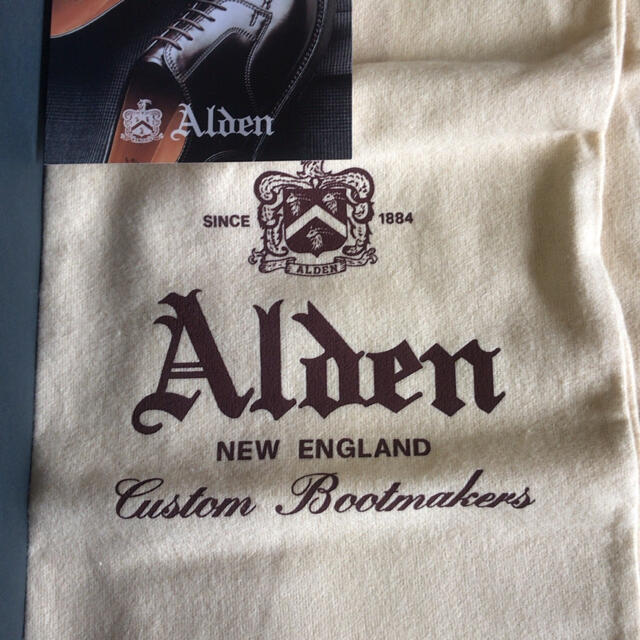 Alden(オールデン)のオールデン　Ｖチップウィスキーコードバン8.0 メンズの靴/シューズ(ドレス/ビジネス)の商品写真