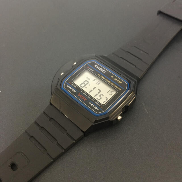 CASIO(カシオ)のcasio 腕時計 スタンダードデジタルウォッチ F-91W メンズの時計(腕時計(デジタル))の商品写真