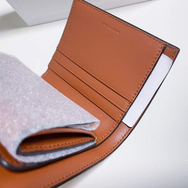 得価超激安 celine - CELINE セリーヌ 三つ折り財布 フラップ