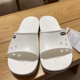 クロックス(crocs)の【新品未使用】クロックス(サンダル)