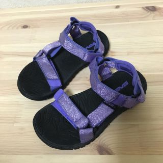 テバ(Teva)のteva子どもサンダル 美品(サンダル)