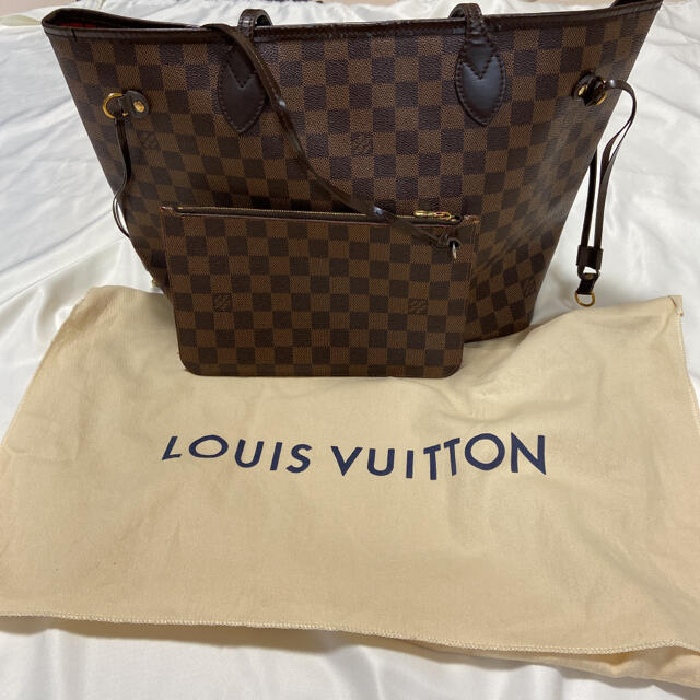 LOUIS VUITTON(ルイヴィトン)のルイヴィトン  ダミエ  ネヴァーフル　MM レディースのバッグ(トートバッグ)の商品写真