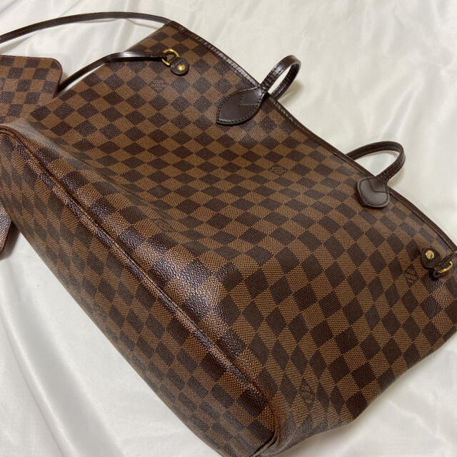 LOUIS VUITTON(ルイヴィトン)のルイヴィトン  ダミエ  ネヴァーフル　MM レディースのバッグ(トートバッグ)の商品写真