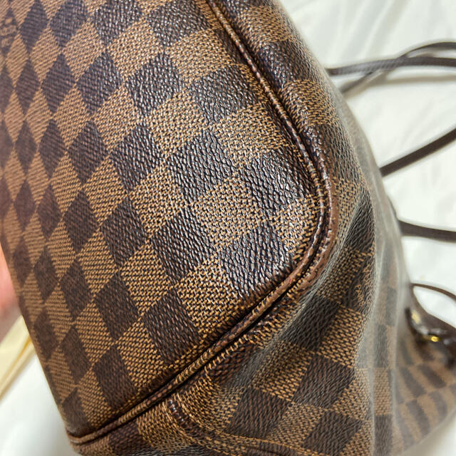 LOUIS VUITTON(ルイヴィトン)のルイヴィトン  ダミエ  ネヴァーフル　MM レディースのバッグ(トートバッグ)の商品写真