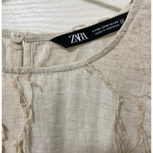 ZARA(ザラ)のZARA  パフスリーブトップス レディースのトップス(カットソー(長袖/七分))の商品写真