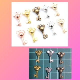 新色入荷♡キーホルダー♡チャーム♡ハンドメイド資材(チャーム)