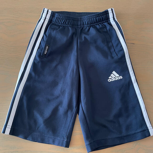 adidas(アディダス)のkids ジャージ キッズ/ベビー/マタニティのキッズ服男の子用(90cm~)(パンツ/スパッツ)の商品写真