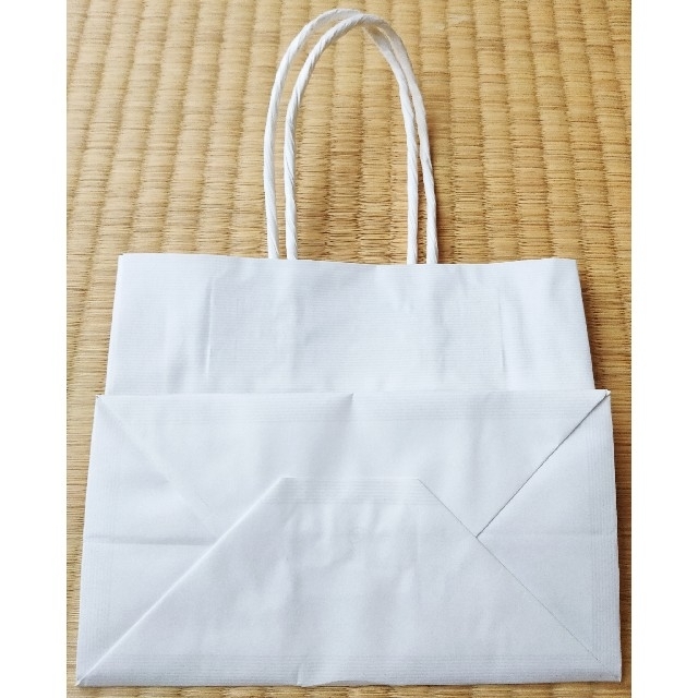 GODIVA★ゴディバ　紙袋 レディースのバッグ(ショップ袋)の商品写真