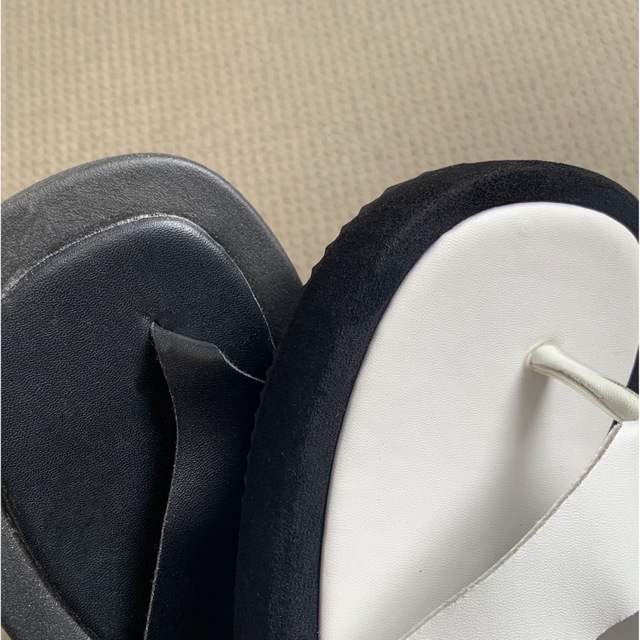 プラットフォームサンダル ボリュームソール レディース 黒 フレーム トング レディースの靴/シューズ(サンダル)の商品写真