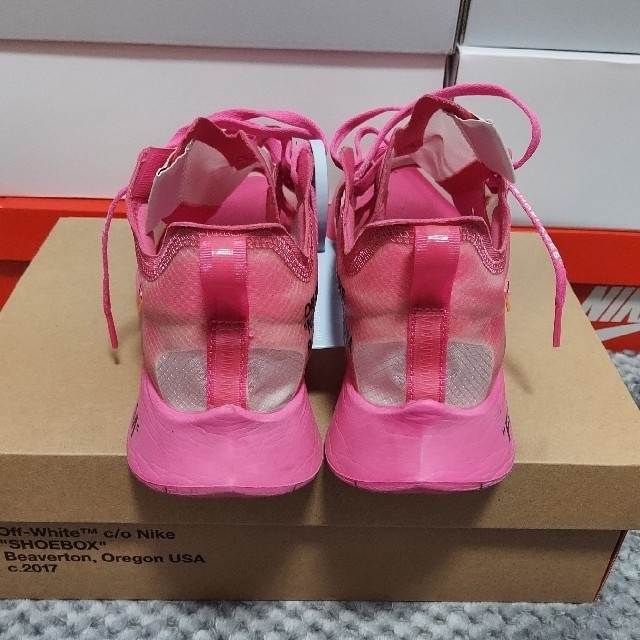 NIKE(ナイキ)のOFF-WHITE × NIKE ZOOM FLY PINK メンズの靴/シューズ(スニーカー)の商品写真