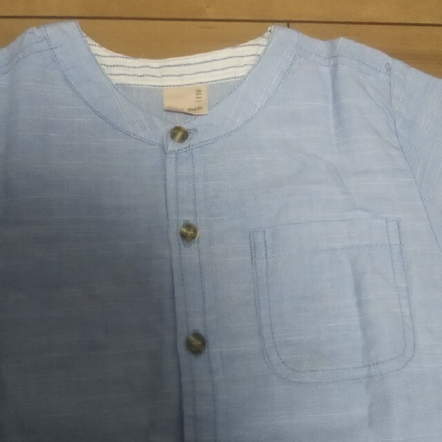 petit main(プティマイン)のプティマイン ブルーシャツ110 キッズ/ベビー/マタニティのキッズ服男の子用(90cm~)(Tシャツ/カットソー)の商品写真
