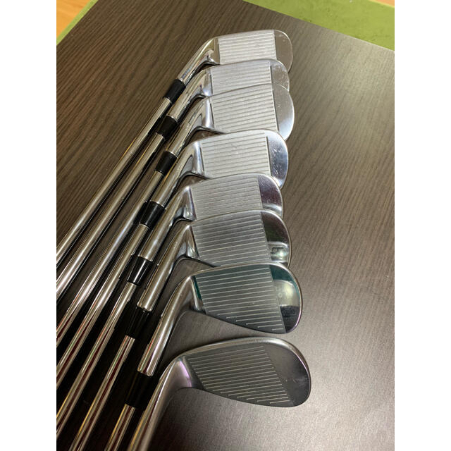 TaylorMade(テーラーメイド)の値下ウェッジ付き　テーラーメイド  アイアン　psi tour ５〜Ｐw  スポーツ/アウトドアのゴルフ(クラブ)の商品写真