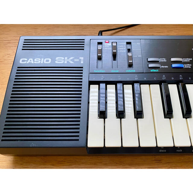 CASIO SK-1 サンプリング・キーボード