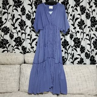 アメリヴィンテージ(Ameri VINTAGE)のAMERI SHEER TIERED DRESS(ロングワンピース/マキシワンピース)