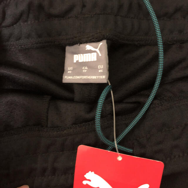 PUMA(プーマ)のプーマ　メルセデスベンツ　コラボ　上下セット新品未使用❗️ メンズのジャケット/アウター(マウンテンパーカー)の商品写真
