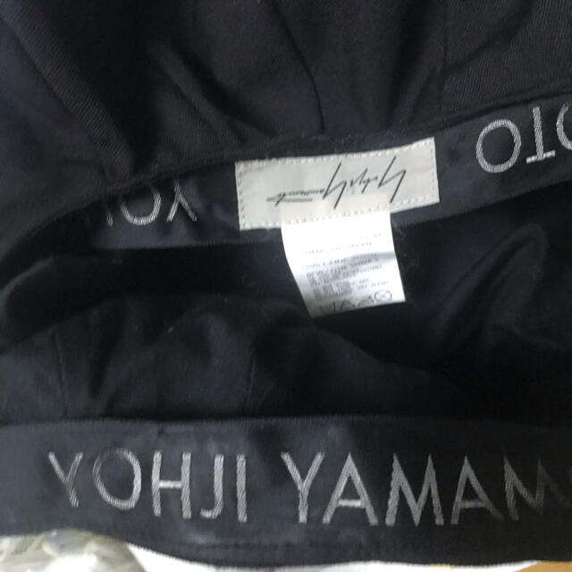 Yohji Yamamoto(ヨウジヤマモト)の　　ヨウジヤマモト　　ビッグシルエットベレー帽 レディースの帽子(ハンチング/ベレー帽)の商品写真