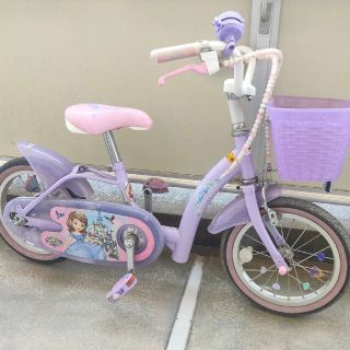 ソフィア　自転車　16インチ　補助輪つき