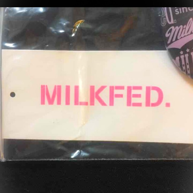 MILKFED.(ミルクフェド)のMILKFED.  ミルクフェド　バッヂ  エンタメ/ホビーのコレクション(その他)の商品写真