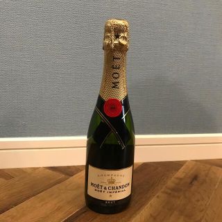 モエエシャンドン(MOËT & CHANDON)の最終値下げ！モエエシャンドン　白　375ml(シャンパン/スパークリングワイン)