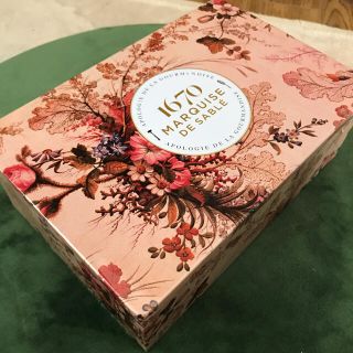 ディーンアンドデルーカ(DEAN & DELUCA)のお洒落なお菓子缶(小物入れ)