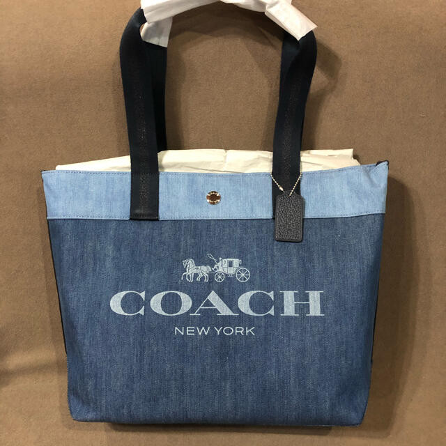 COACH(コーチ)のCOACH OUTLET デニムトート レディースのバッグ(トートバッグ)の商品写真