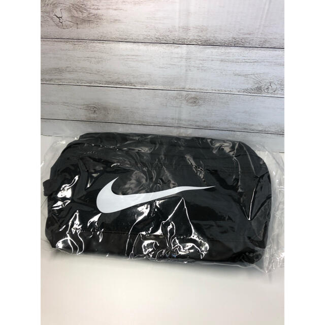 NIKE(ナイキ)のNIKE シューズケース　シューズバック スポーツ/アウトドアのトレーニング/エクササイズ(その他)の商品写真