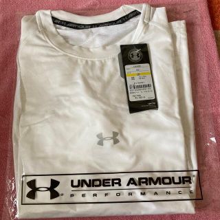 アンダーアーマー(UNDER ARMOUR)のアンダーアーマー　シャツ(ウェア)