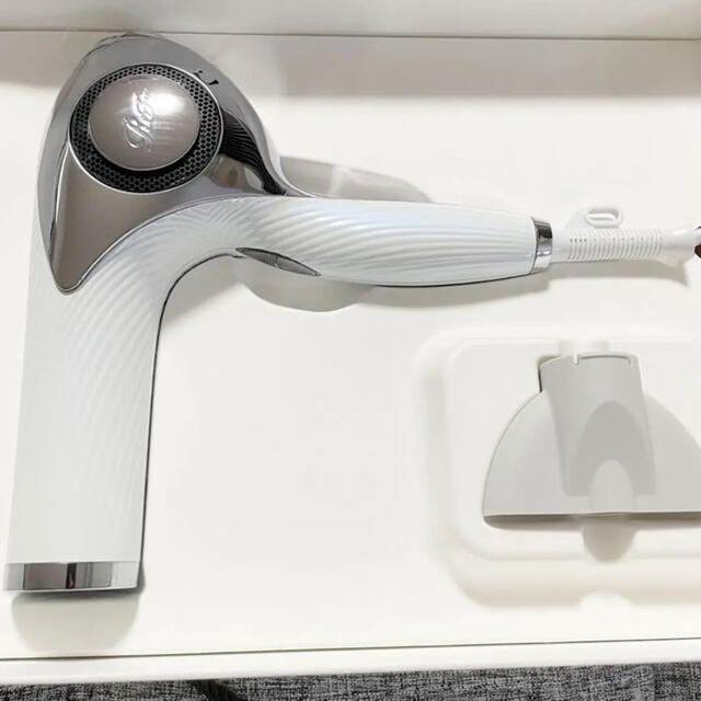 リファ ビューティックドライヤー ホワイト REAB02A - dentalmedica.com.ve