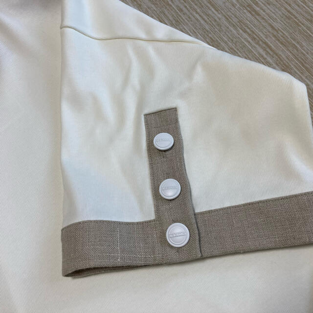 Demi-Luxe BEAMS(デミルクスビームス)の CINOH(チノ) コットンフライスドロップショルダーTシャツ　ホワイト メンズのトップス(Tシャツ/カットソー(半袖/袖なし))の商品写真