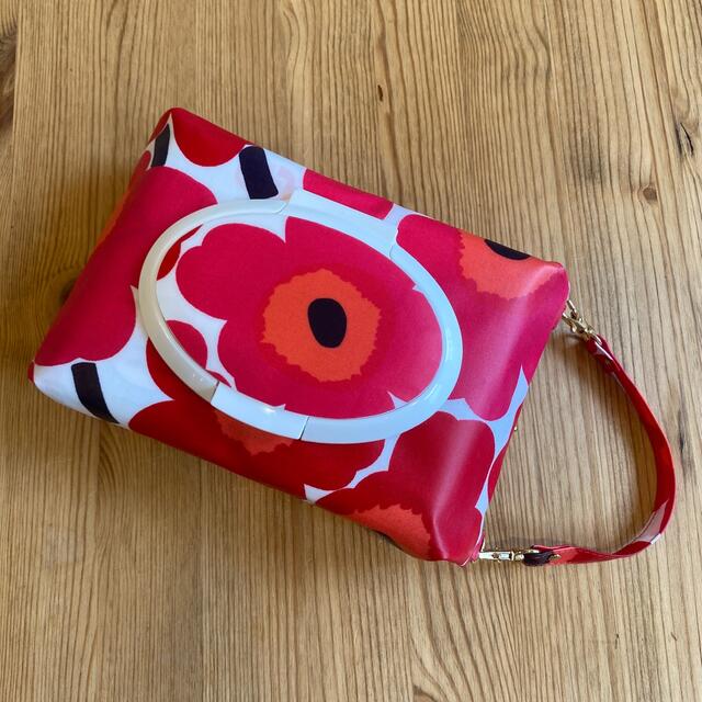 marimekko(マリメッコ)のマリメッコ　marimekko おしりふきポーチ　ウェットティッシュポーチ キッズ/ベビー/マタニティのおむつ/トイレ用品(ベビーおしりふき)の商品写真