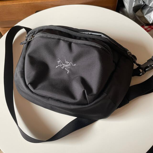 ARC'TERYX(アークテリクス)のアークテリクス　バッグ メンズのバッグ(ショルダーバッグ)の商品写真