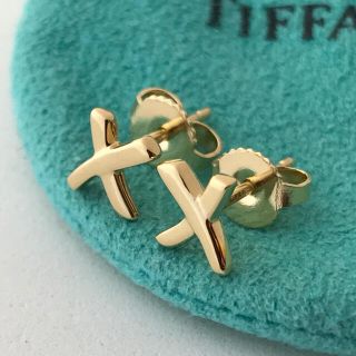 ティファニー(Tiffany & Co.)のTiffany  K18YG キス ピアス 美品(ピアス)