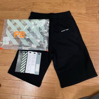 Off-White(ショートパンツ)のフリマアイテム一覧 Off-White(ショートパンツ)のフリマアイテム一覧