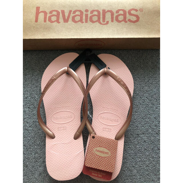 havaianas(ハワイアナス)の新品未使用★ハワイアナス ビーチサンダル　レディース　24〜24.5㎝ レディースの靴/シューズ(ビーチサンダル)の商品写真