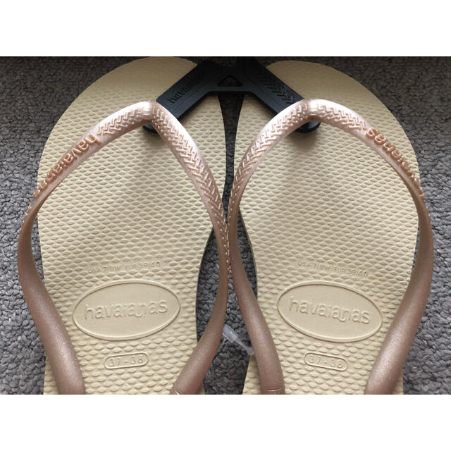 havaianas(ハワイアナス)の新品未使用★ハワイアナス ビーチサンダル　レディース　24〜24.5㎝ レディースの靴/シューズ(ビーチサンダル)の商品写真