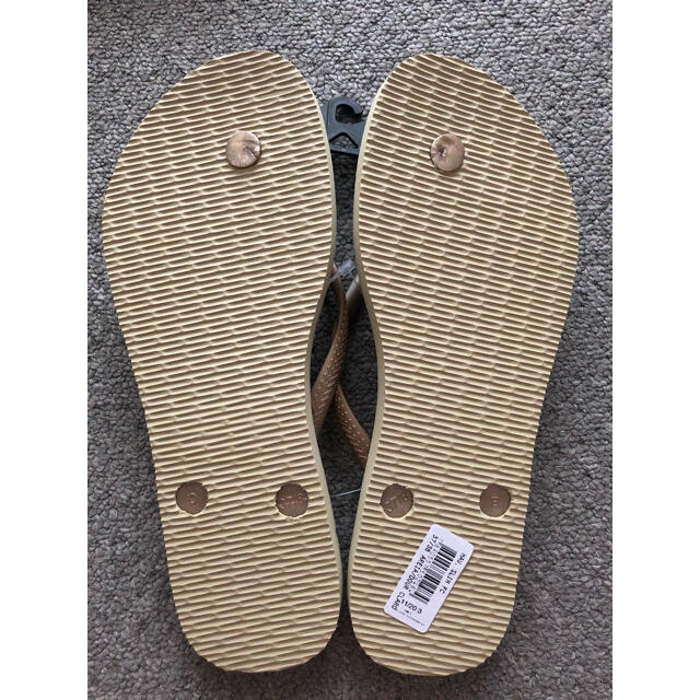 havaianas(ハワイアナス)の新品未使用★ハワイアナス ビーチサンダル　レディース　24〜24.5㎝ レディースの靴/シューズ(ビーチサンダル)の商品写真